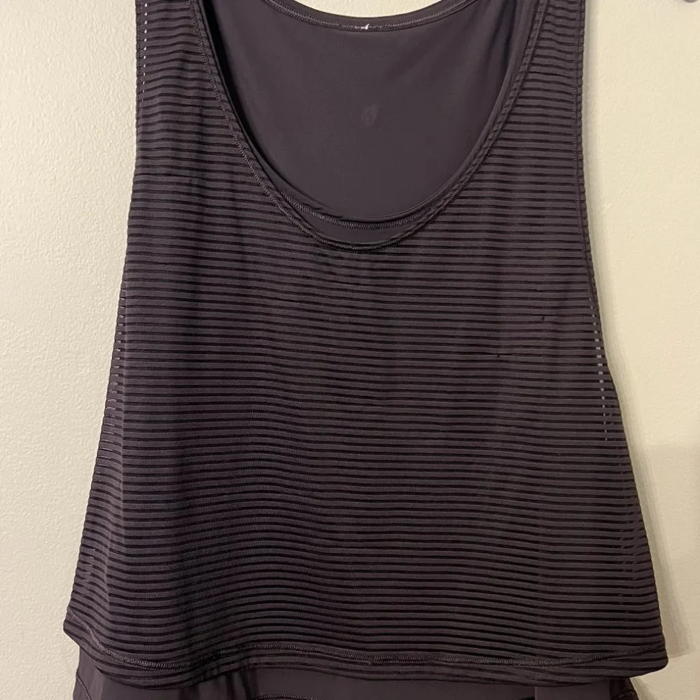 Lululemon Athletica Lean In Double Layer Tank (Dark Purple) Size 6 - Picture 7 of 10